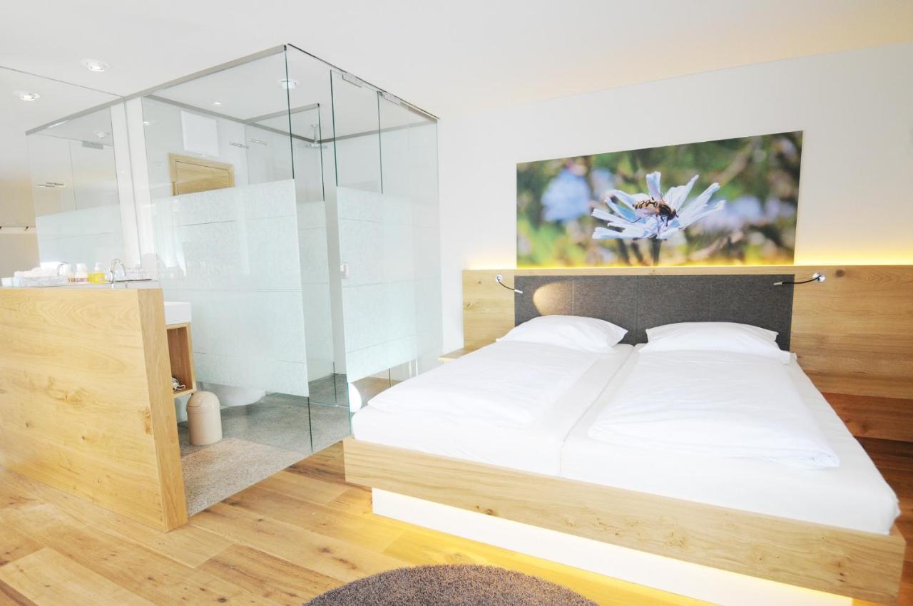 Hotel Waldvogel ليفيم المظهر الخارجي الصورة