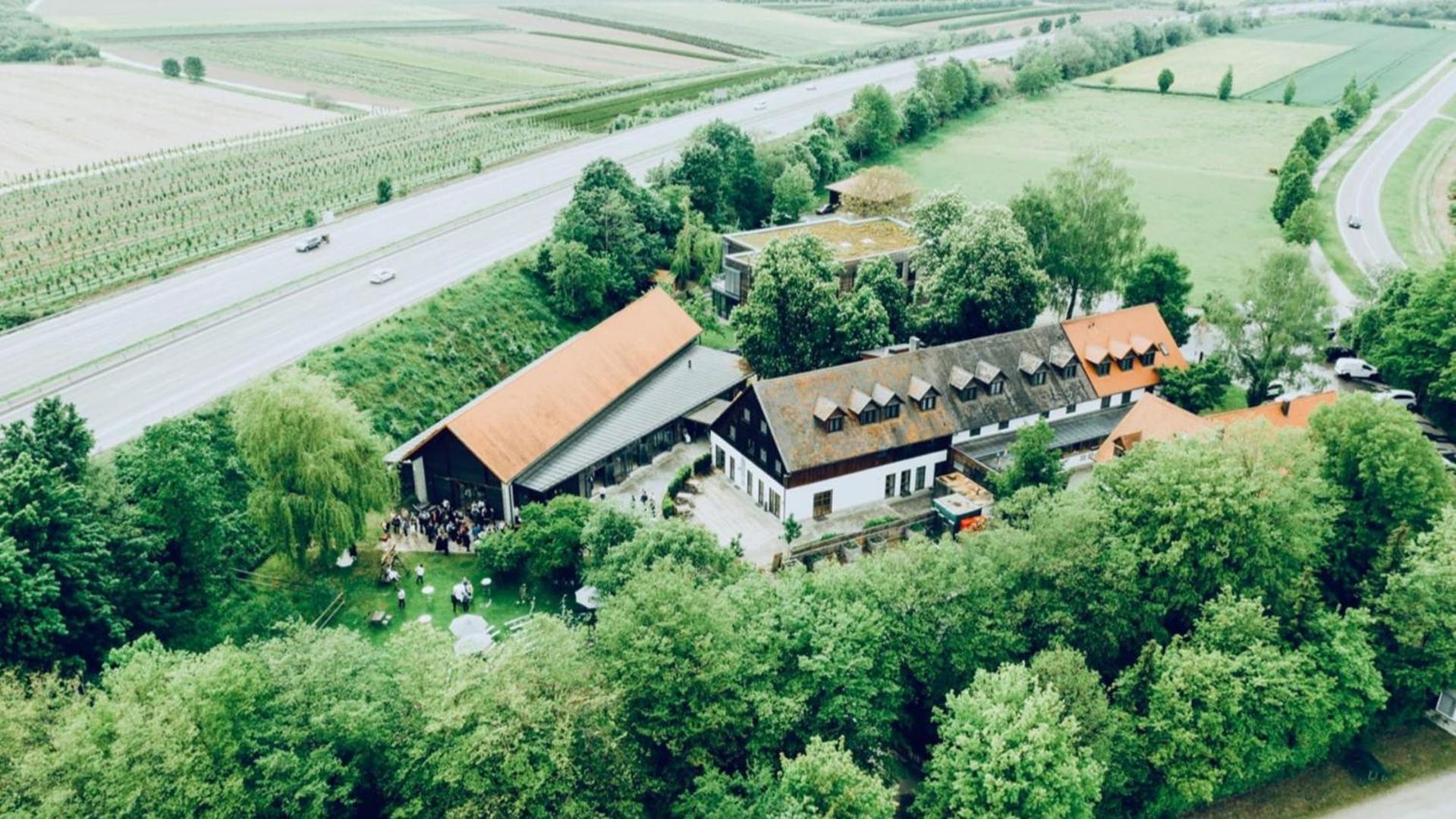Hotel Waldvogel ليفيم المظهر الخارجي الصورة